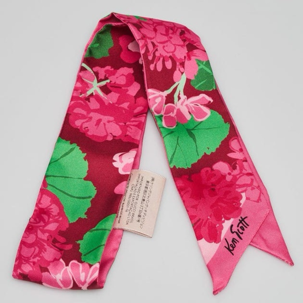 Gucci Ken Scott Silk Twilly Neck Scarf